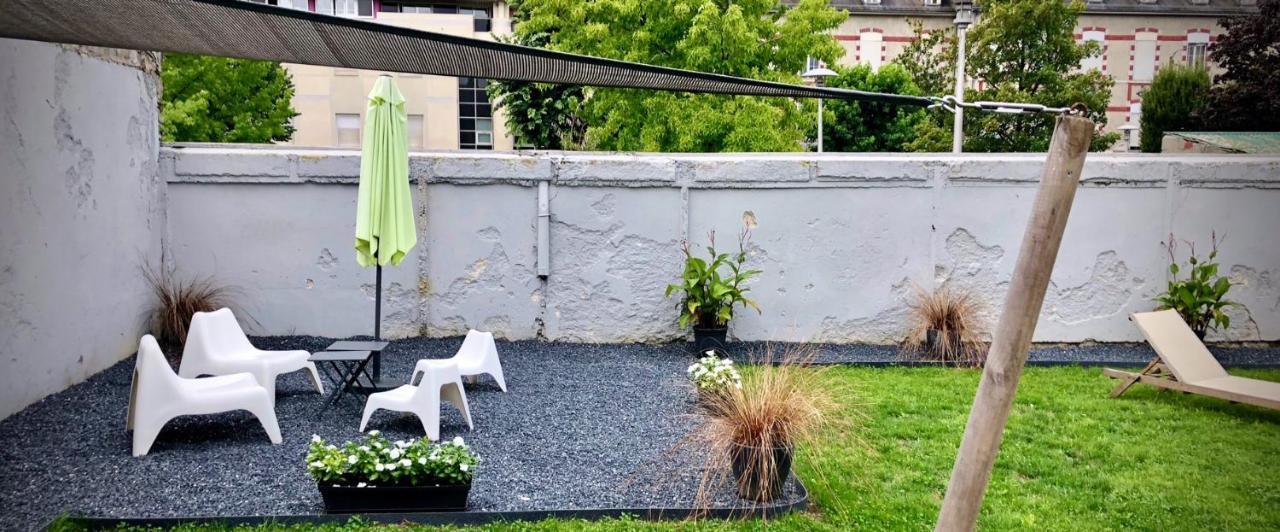 Residence Aux Deux Pics - Tucou Et Monne Bagnères-de-Bigorre Buitenkant foto